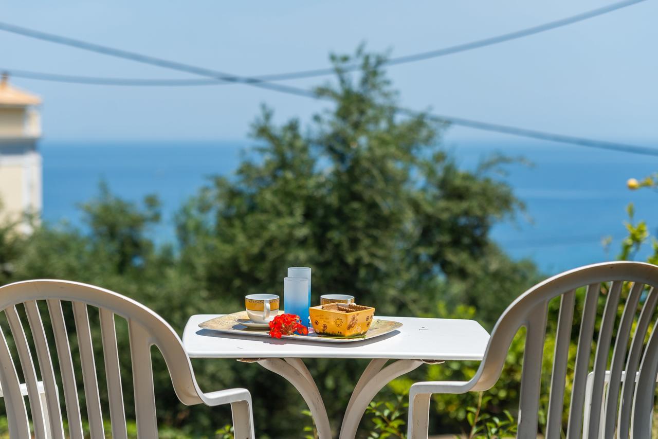 Le Reve Apartment Akrotiri  Eksteriør bilde